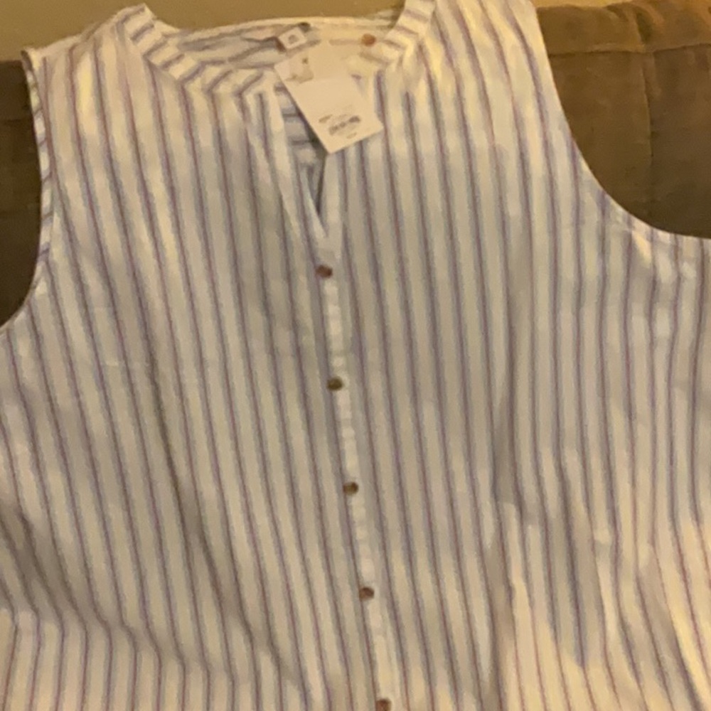 Kohls Croft &Barrow sleeveless blouse